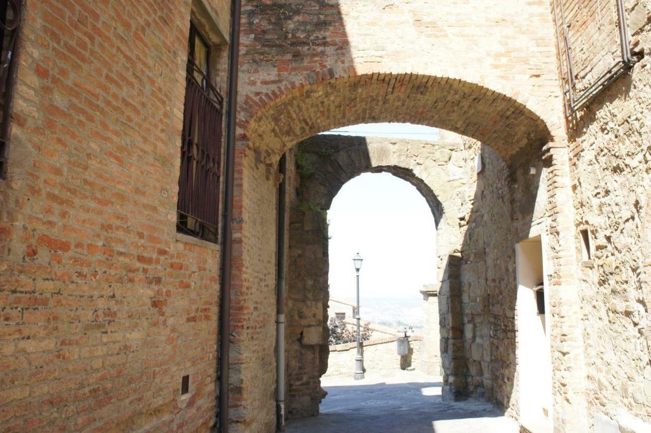 Villa Borgo La Fungaiaガンバッシ・テルメ エクステリア 写真